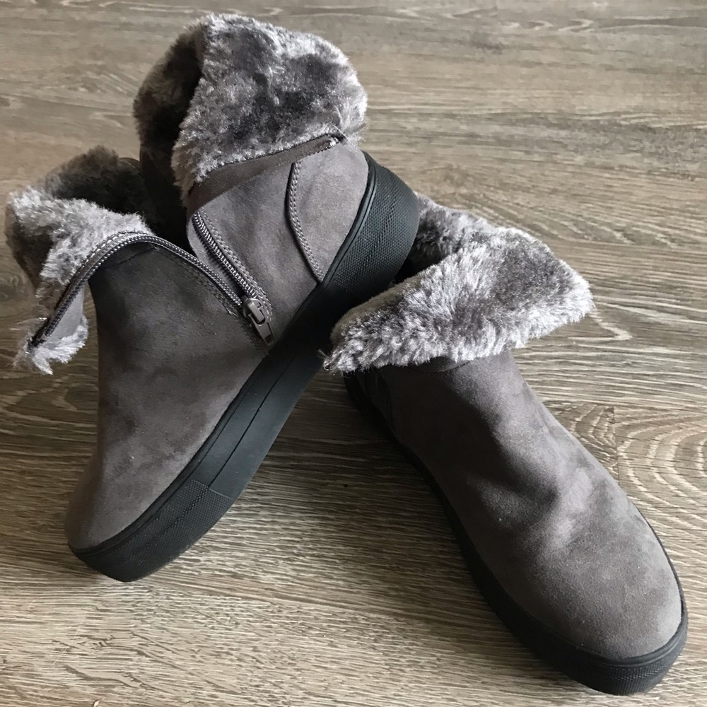 Women’s Mia lined boots Sz 7